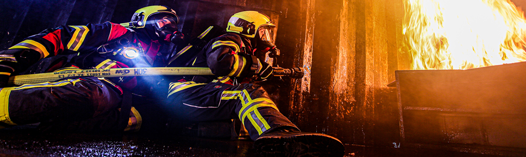 2000x600-feuer-trenner-01